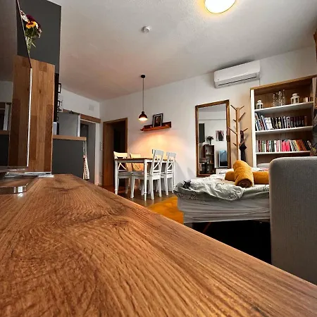 Puzzle Haus
